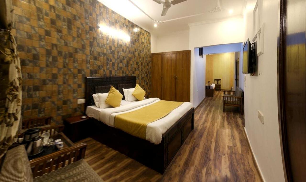 Divyansh Hotel Dharamshala Exterior photo