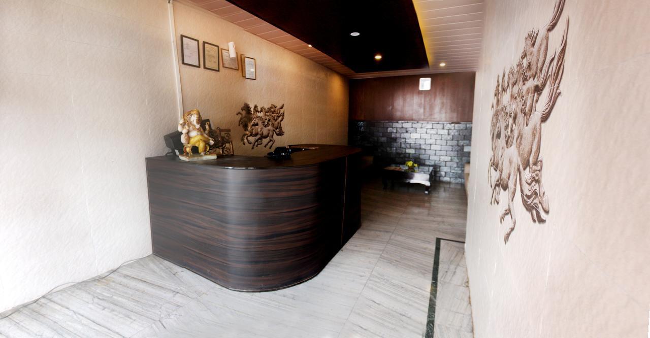 Divyansh Hotel Dharamshala Exterior photo
