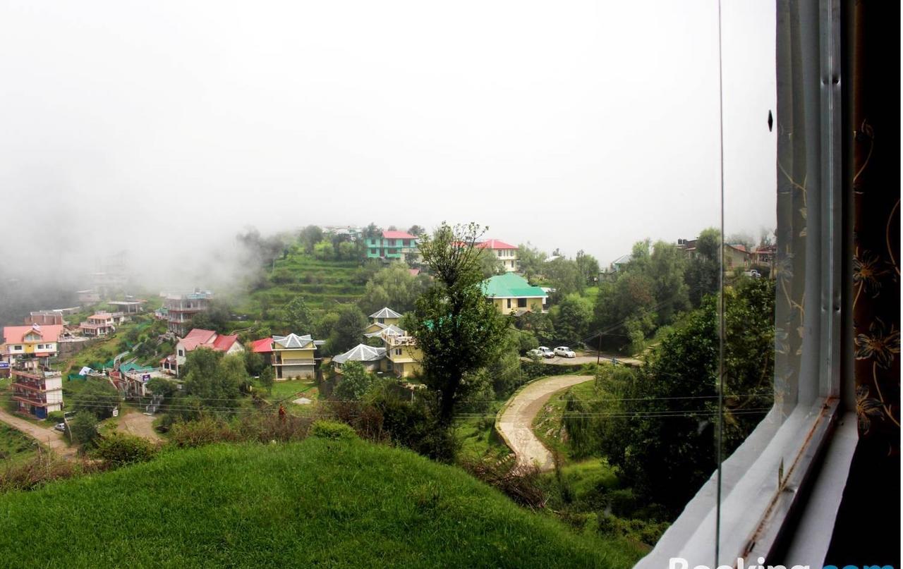 Divyansh Hotel Dharamshala Exterior photo